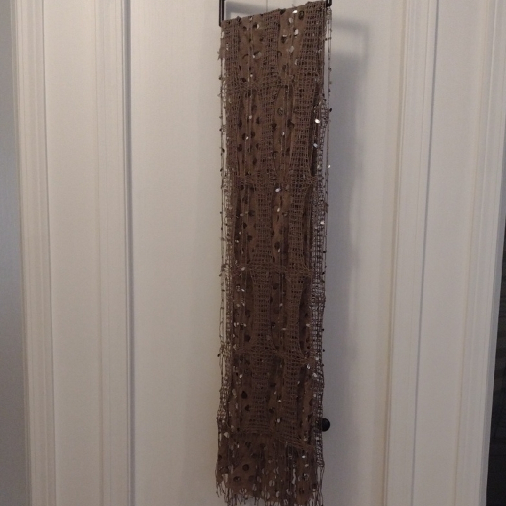 Elegant Crotched Scarf